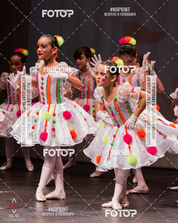 Buy your photos of the eventO Circo - Studio Talita Brasil on Fotop