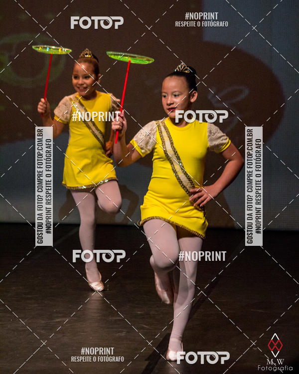 Buy your photos of the eventO Circo - Studio Talita Brasil on Fotop