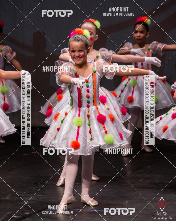 Buy your photos of the eventO Circo - Studio Talita Brasil on Fotop