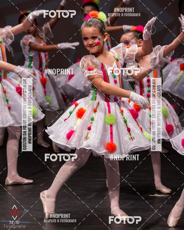 Buy your photos of the eventO Circo - Studio Talita Brasil on Fotop