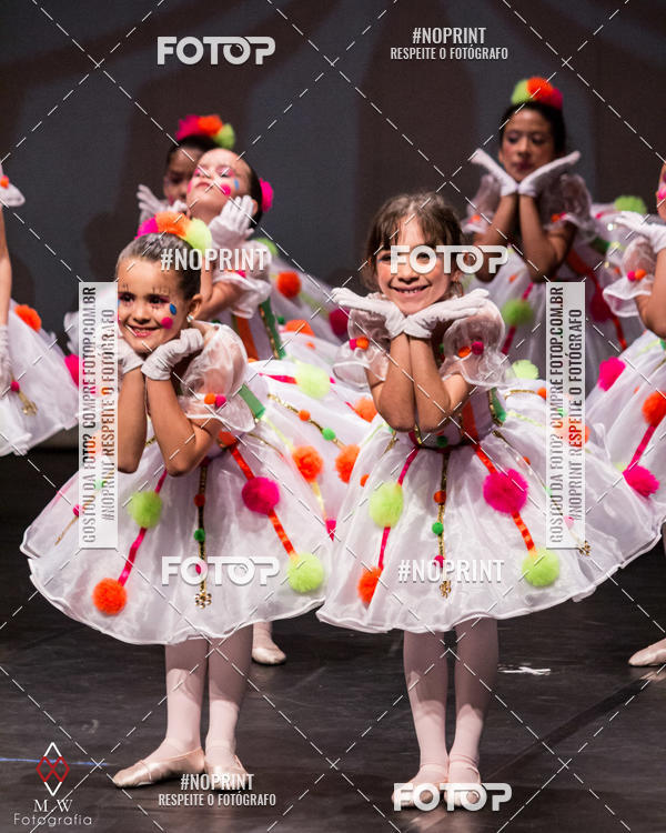 Buy your photos of the eventO Circo - Studio Talita Brasil on Fotop