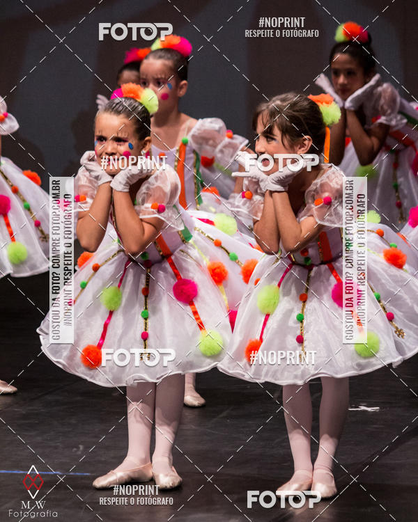 Buy your photos of the eventO Circo - Studio Talita Brasil on Fotop