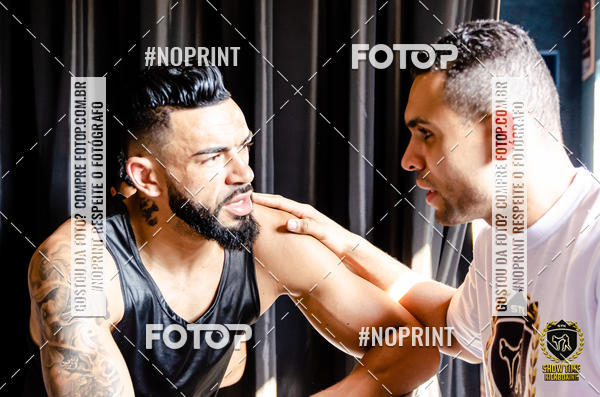 Buy your photos of the eventShow Time Kickboxing 10 (27/10/2019) on Fotop