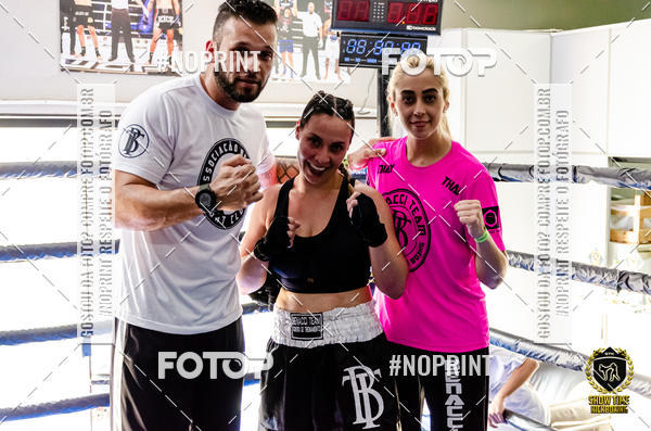 Buy your photos of the eventShow Time Kickboxing 10 (27/10/2019) on Fotop