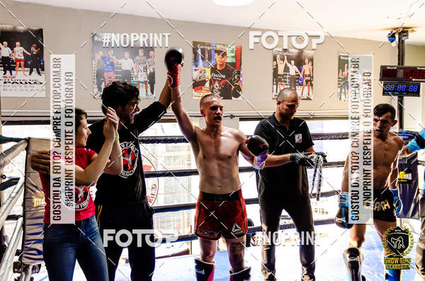 Buy your photos of the eventShow Time Kickboxing 10 (27/10/2019) on Fotop