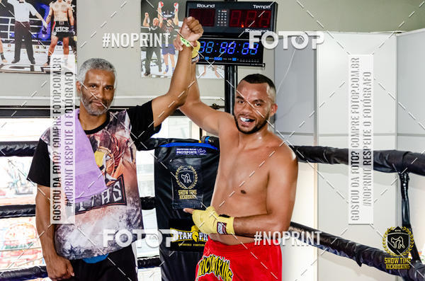 Buy your photos of the eventShow Time Kickboxing 10 (27/10/2019) on Fotop