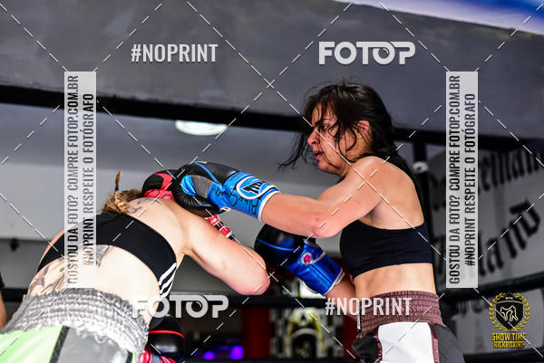 Buy your photos of the eventShow Time Kickboxing 10 (27/10/2019) on Fotop