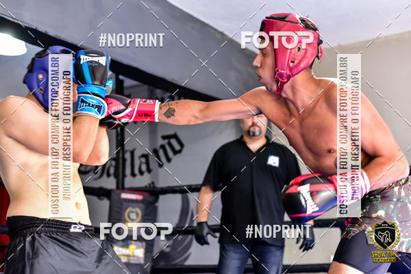 Buy your photos of the eventShow Time Kickboxing 10 (27/10/2019) on Fotop