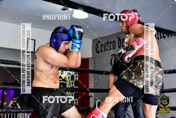 Buy your photos of the eventShow Time Kickboxing 10 (27/10/2019) on Fotop