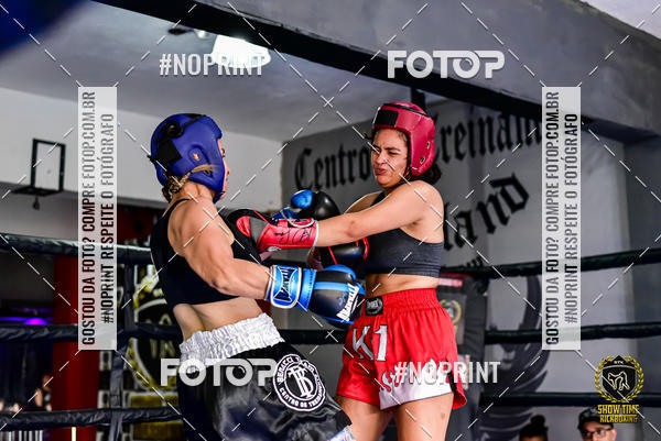 Buy your photos of the eventShow Time Kickboxing 10 (27/10/2019) on Fotop