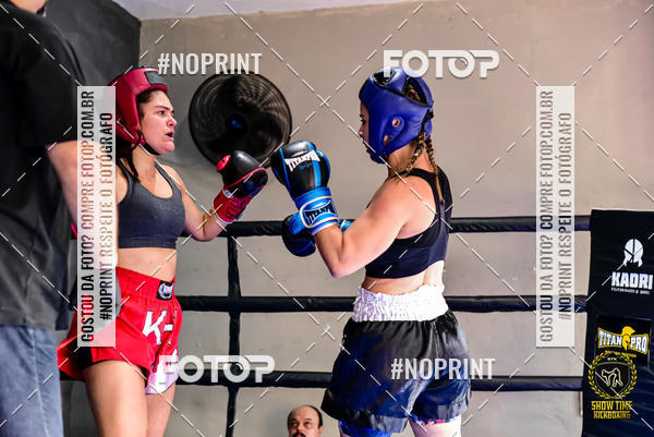 Buy your photos of the eventShow Time Kickboxing 10 (27/10/2019) on Fotop