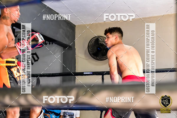 Buy your photos of the eventShow Time Kickboxing 10 (27/10/2019) on Fotop