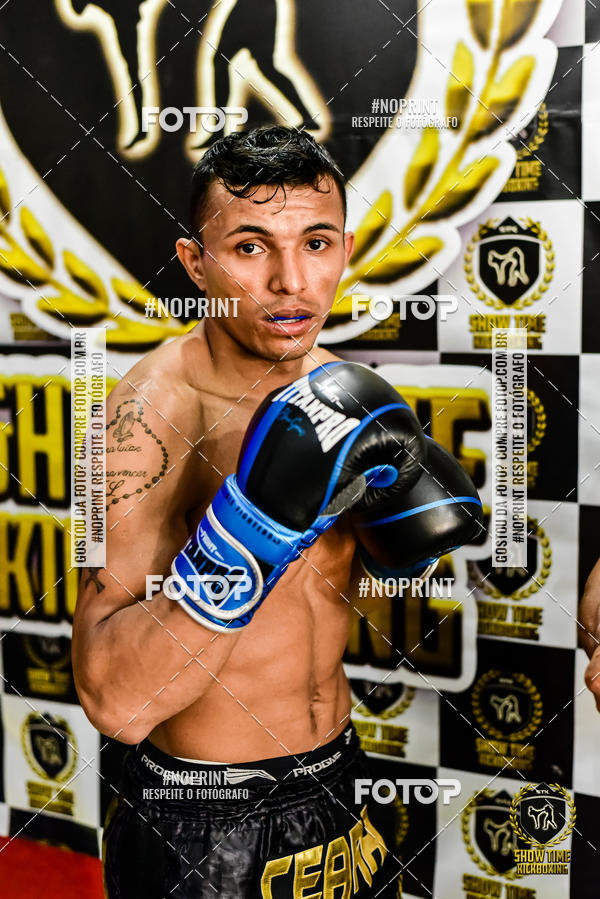 Buy your photos of the eventShow Time Kickboxing 10 (27/10/2019) on Fotop