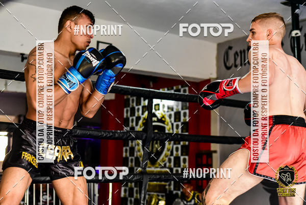 Buy your photos of the eventShow Time Kickboxing 10 (27/10/2019) on Fotop