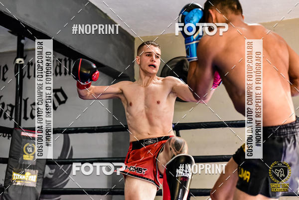 Buy your photos of the eventShow Time Kickboxing 10 (27/10/2019) on Fotop