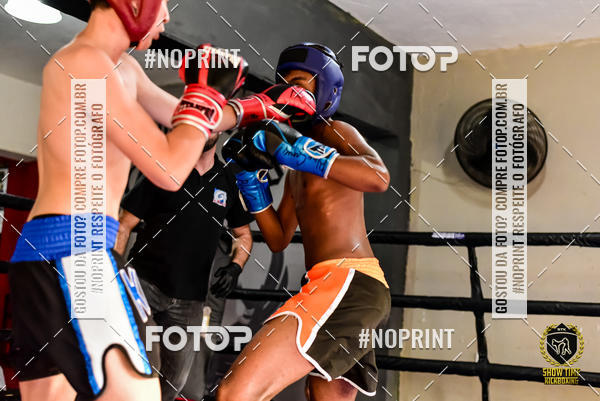 Buy your photos of the eventShow Time Kickboxing 10 (27/10/2019) on Fotop