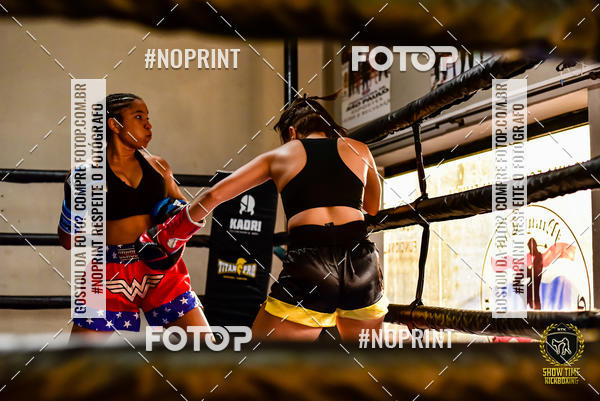Buy your photos of the eventShow Time Kickboxing 10 (27/10/2019) on Fotop