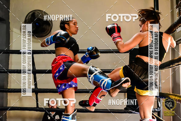 Buy your photos of the eventShow Time Kickboxing 10 (27/10/2019) on Fotop