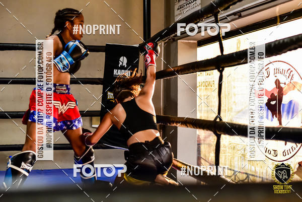 Buy your photos of the eventShow Time Kickboxing 10 (27/10/2019) on Fotop