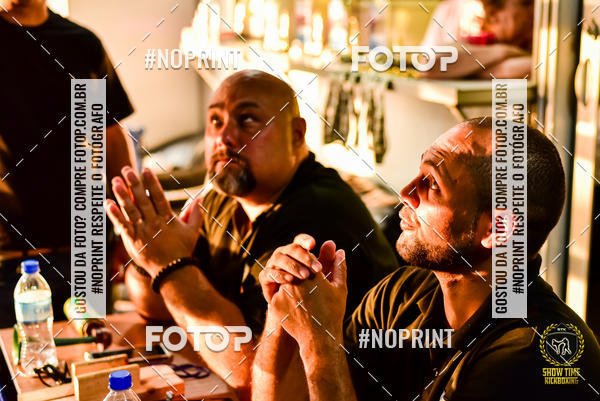 Buy your photos of the eventShow Time Kickboxing 10 (27/10/2019) on Fotop