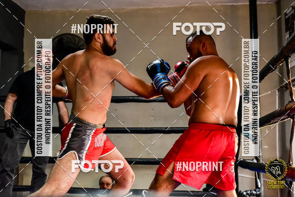 Buy your photos of the eventShow Time Kickboxing 10 (27/10/2019) on Fotop