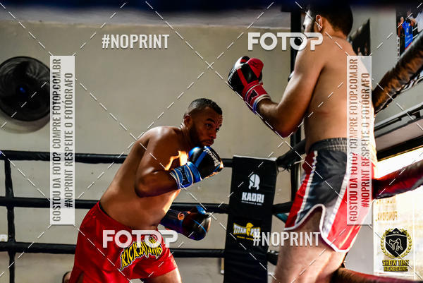 Buy your photos of the eventShow Time Kickboxing 10 (27/10/2019) on Fotop