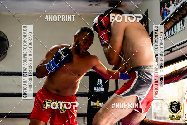 Buy your photos of the eventShow Time Kickboxing 10 (27/10/2019) on Fotop