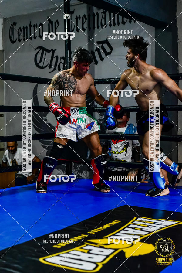 Buy your photos of the eventShow Time Kickboxing 10 (27/10/2019) on Fotop