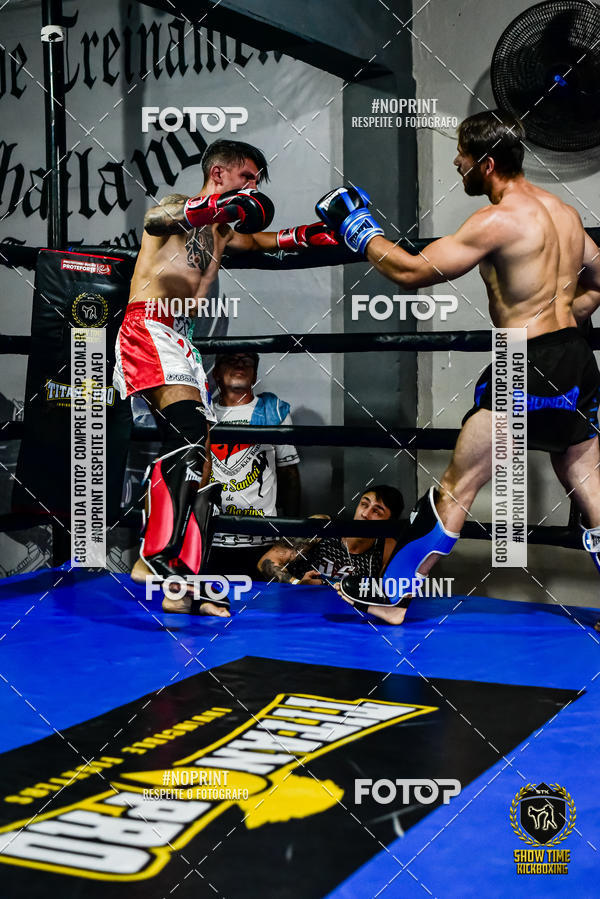 Buy your photos of the eventShow Time Kickboxing 10 (27/10/2019) on Fotop