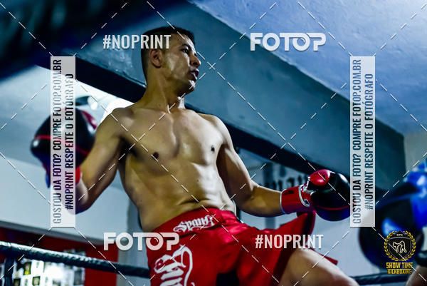 Buy your photos of the eventShow Time Kickboxing 10 (27/10/2019) on Fotop