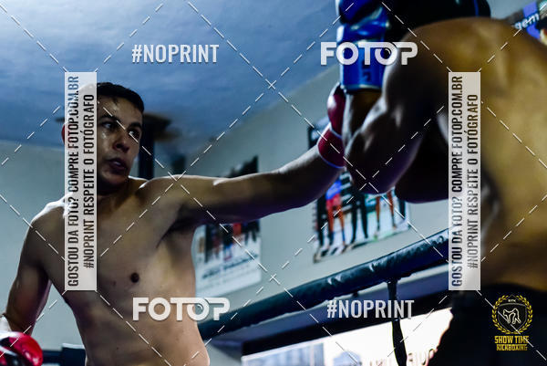 Buy your photos of the eventShow Time Kickboxing 10 (27/10/2019) on Fotop