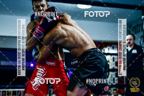 Buy your photos of the eventShow Time Kickboxing 10 (27/10/2019) on Fotop