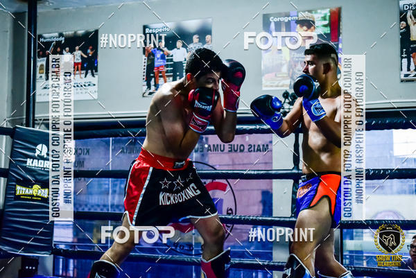 Buy your photos of the eventShow Time Kickboxing 10 (27/10/2019) on Fotop