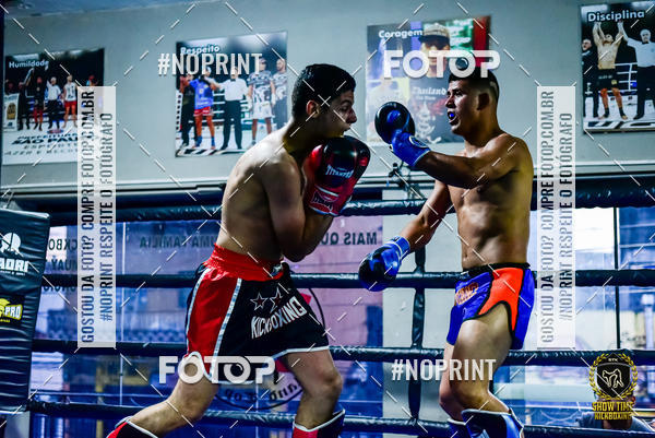 Buy your photos of the eventShow Time Kickboxing 10 (27/10/2019) on Fotop