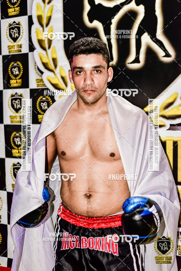 Buy your photos of the eventShow Time Kickboxing 10 (27/10/2019) on Fotop