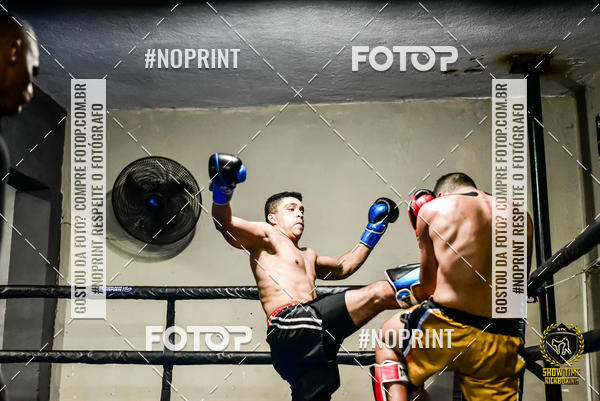 Buy your photos of the eventShow Time Kickboxing 10 (27/10/2019) on Fotop