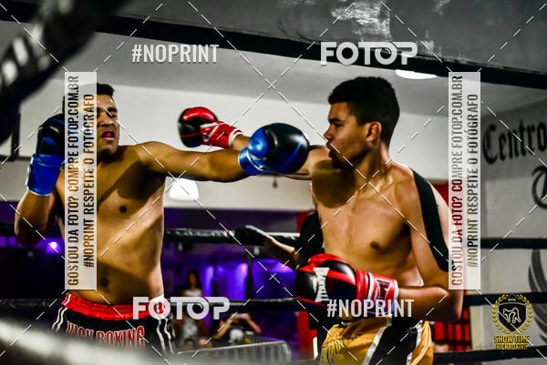 Buy your photos of the eventShow Time Kickboxing 10 (27/10/2019) on Fotop