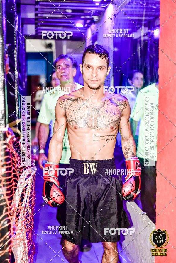 Buy your photos of the eventShow Time Kickboxing 10 (27/10/2019) on Fotop