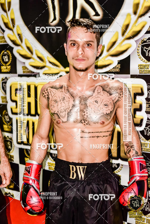 Buy your photos of the eventShow Time Kickboxing 10 (27/10/2019) on Fotop