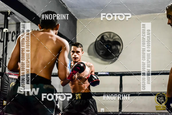 Buy your photos of the eventShow Time Kickboxing 10 (27/10/2019) on Fotop