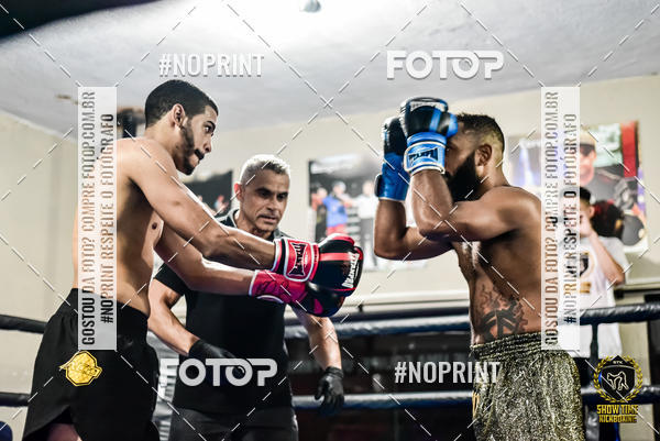 Buy your photos of the eventShow Time Kickboxing 10 (27/10/2019) on Fotop