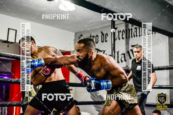 Buy your photos of the eventShow Time Kickboxing 10 (27/10/2019) on Fotop