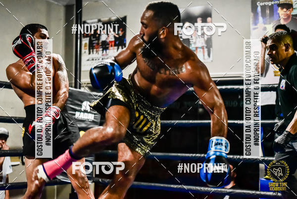 Buy your photos of the eventShow Time Kickboxing 10 (27/10/2019) on Fotop