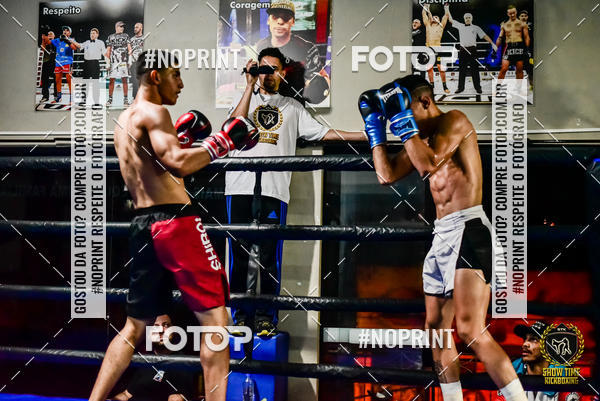Buy your photos of the eventShow Time Kickboxing 10 (27/10/2019) on Fotop