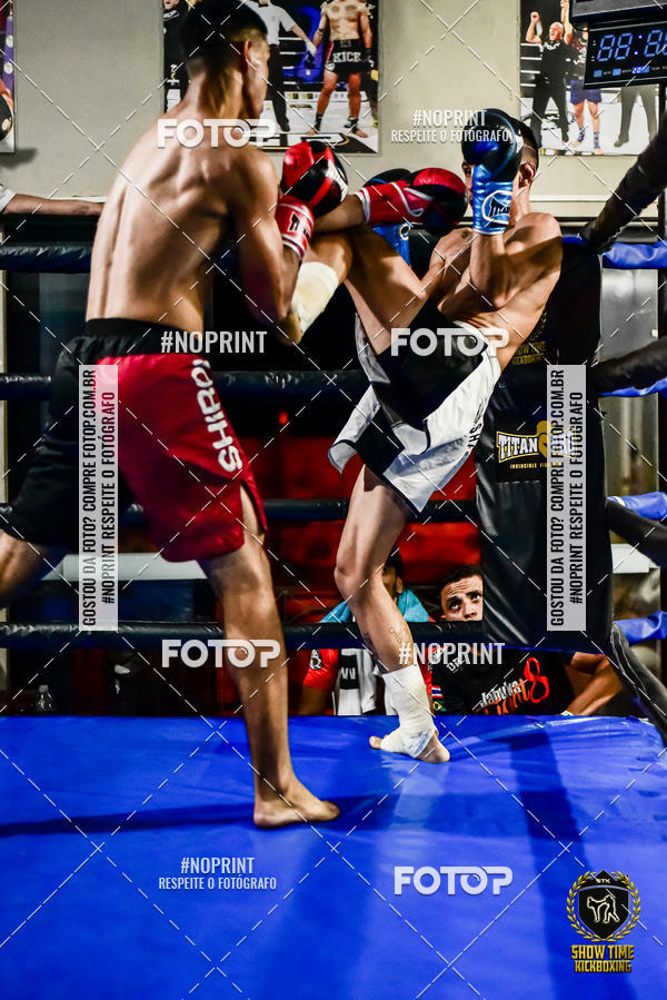Buy your photos of the eventShow Time Kickboxing 10 (27/10/2019) on Fotop