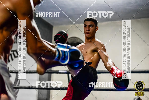 Buy your photos of the eventShow Time Kickboxing 10 (27/10/2019) on Fotop