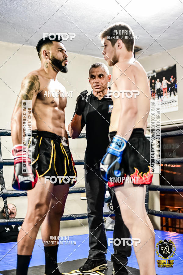 Buy your photos of the eventShow Time Kickboxing 10 (27/10/2019) on Fotop