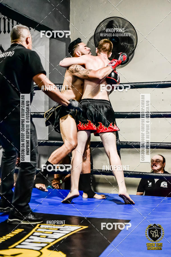 Buy your photos of the eventShow Time Kickboxing 10 (27/10/2019) on Fotop