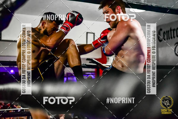 Buy your photos of the eventShow Time Kickboxing 10 (27/10/2019) on Fotop