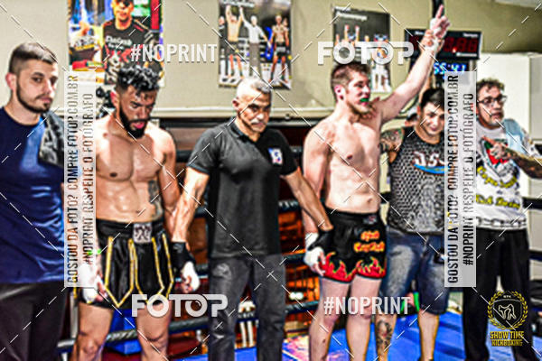 Buy your photos of the eventShow Time Kickboxing 10 (27/10/2019) on Fotop